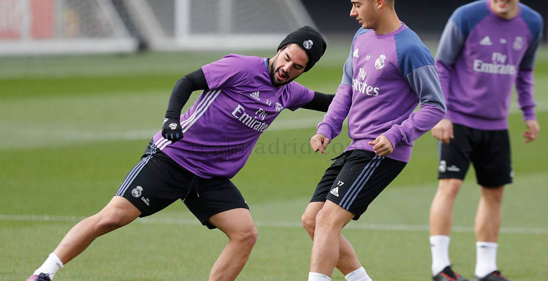 Real Madrid Star Trains in All New Next Gen Low Cut Nike